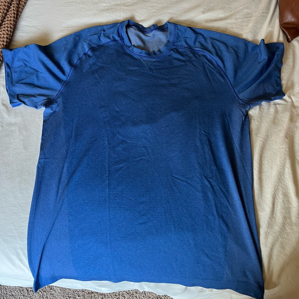 Lululemon Metal Vent Tech Short Sleeve Shirt Size XL